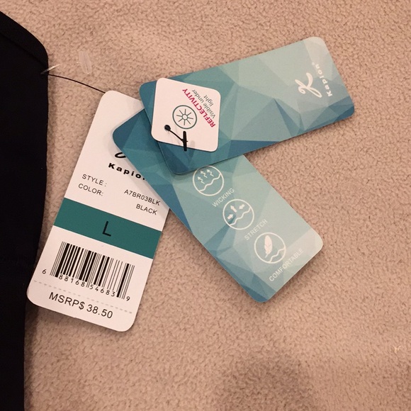 NWT Kapion sports bra with racerback + zipper, L - Picture 2 of 3